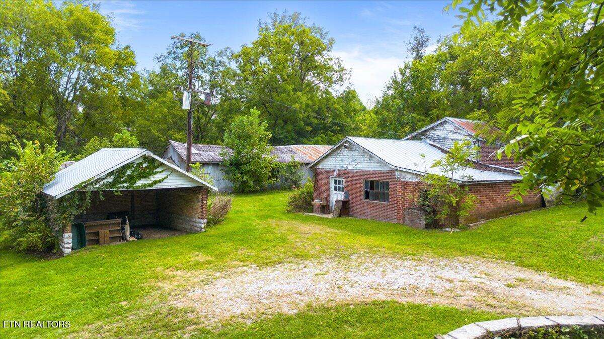 502 Middlesboro Rd, LaFollette