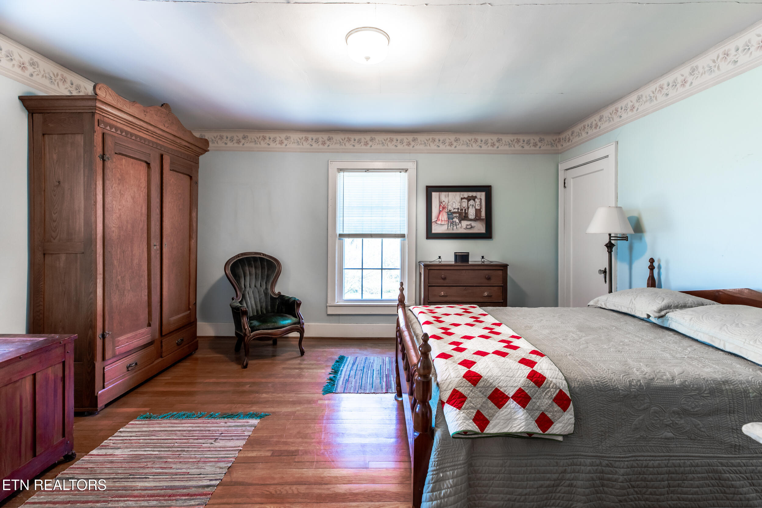 502 Middlesboro Rd, LaFollette