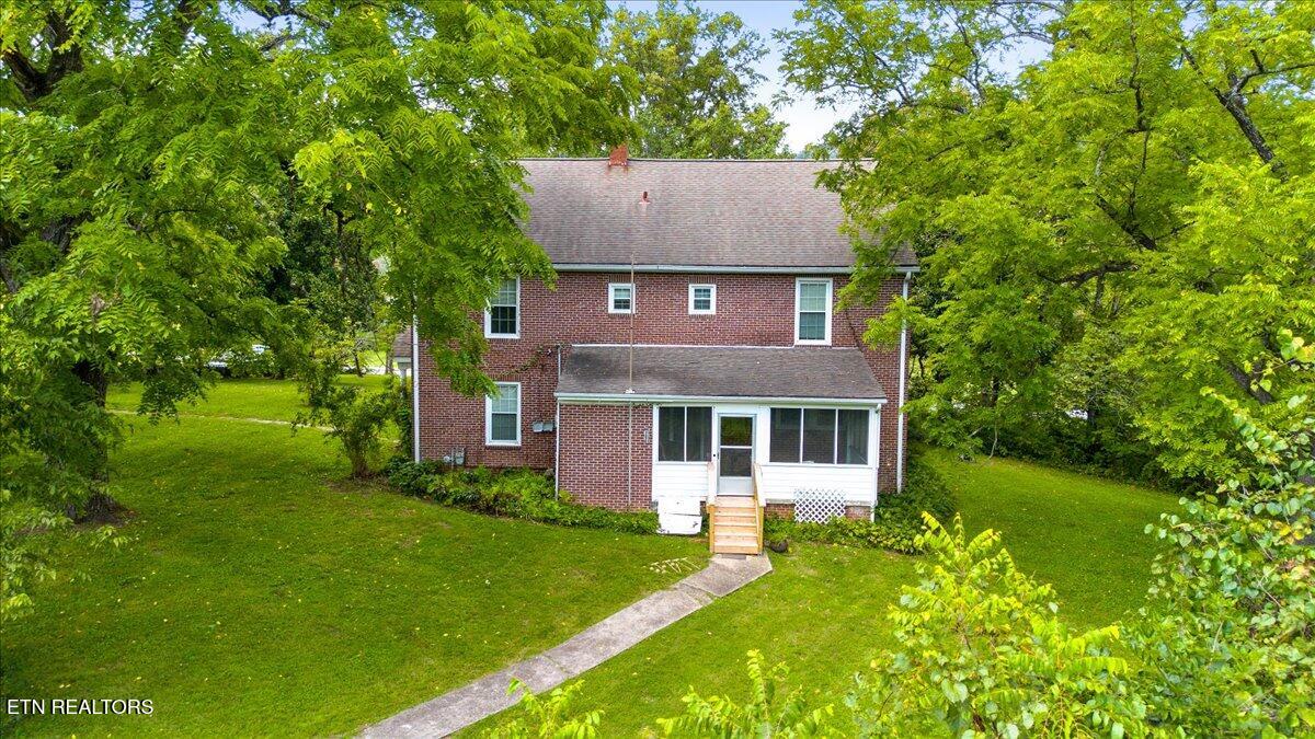 502 Middlesboro Rd, LaFollette