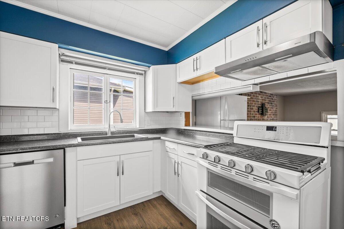 306 E Walden St, LaFollette