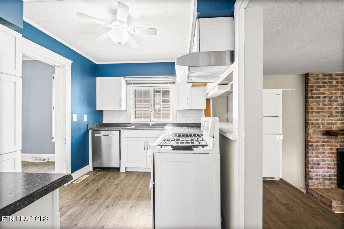 306 E Walden St, LaFollette