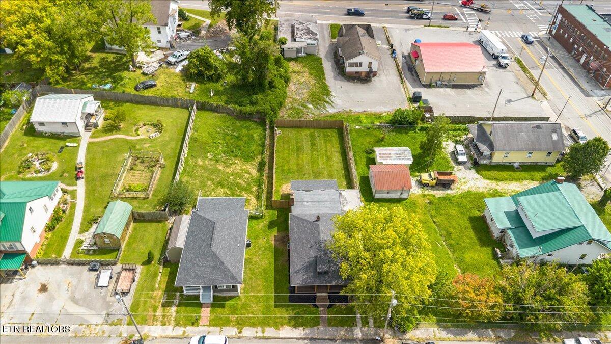 306 E Walden St, LaFollette