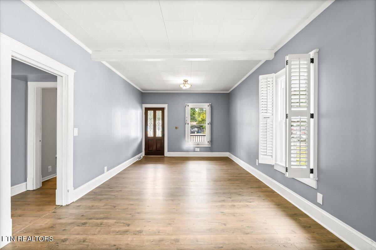 306 E Walden St, LaFollette