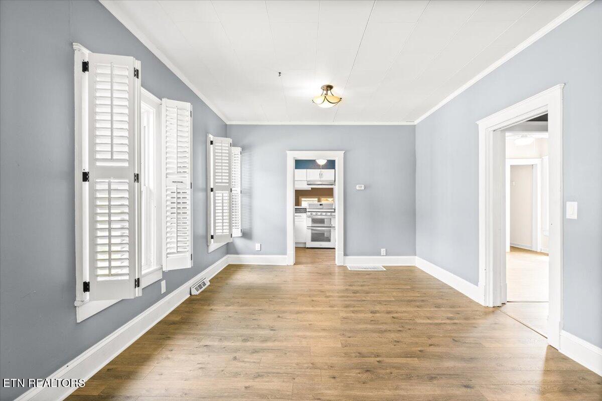 306 E Walden St, LaFollette