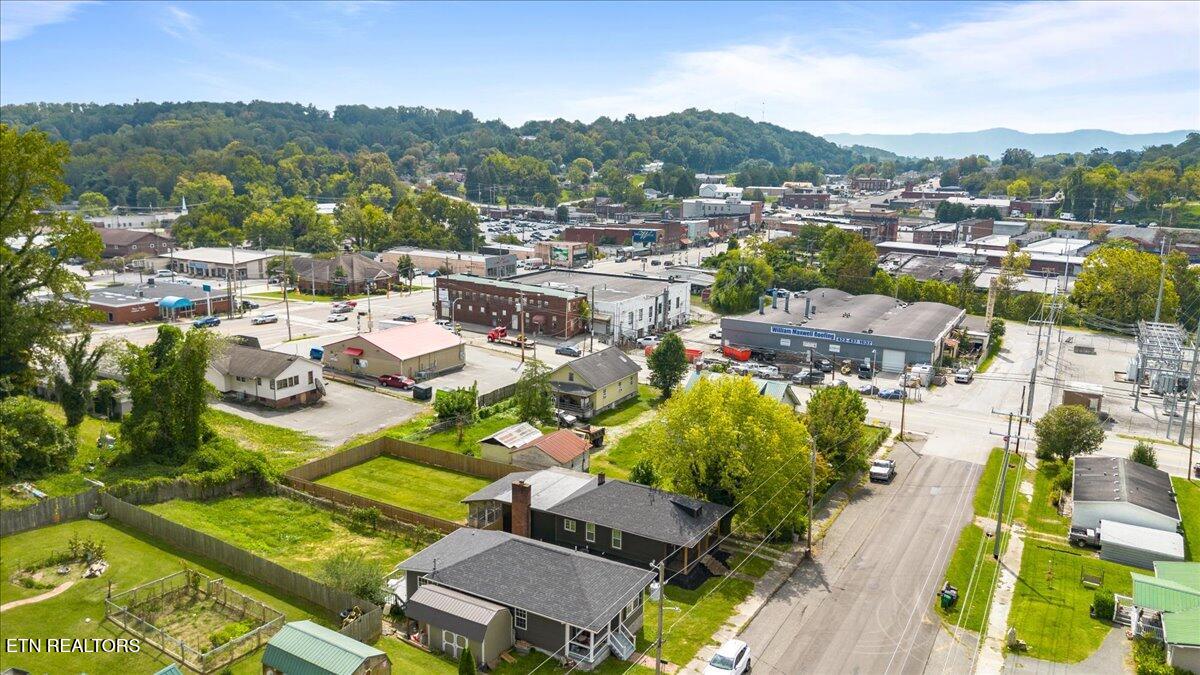 306 E Walden St, LaFollette