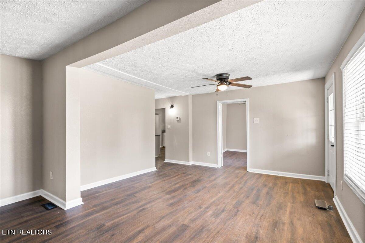 307 N 21st St, LaFollette