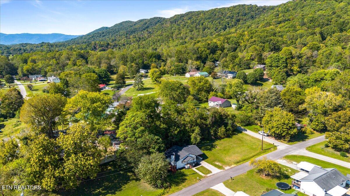 307 N 21st St, LaFollette