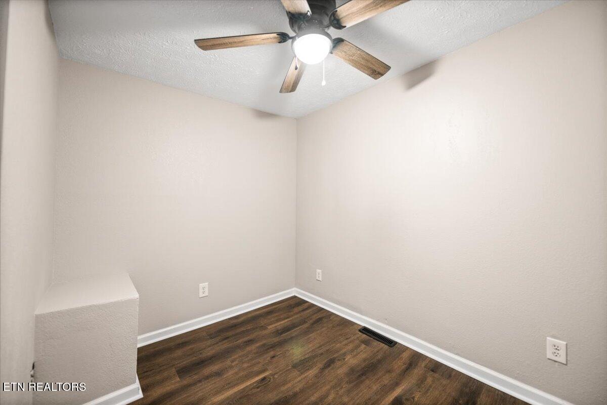 307 N 21st St, LaFollette