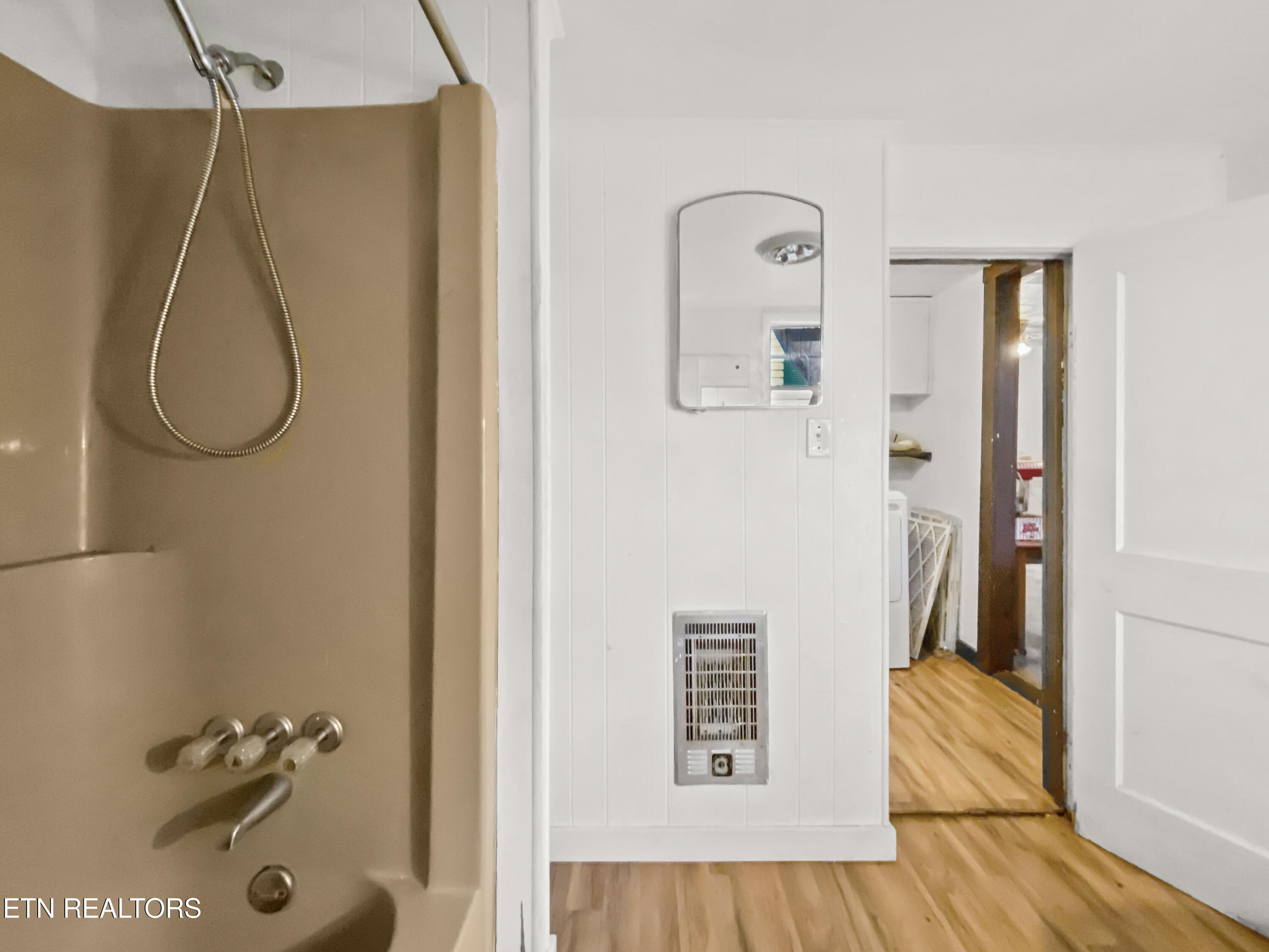 503 E Prospect St, LaFollette