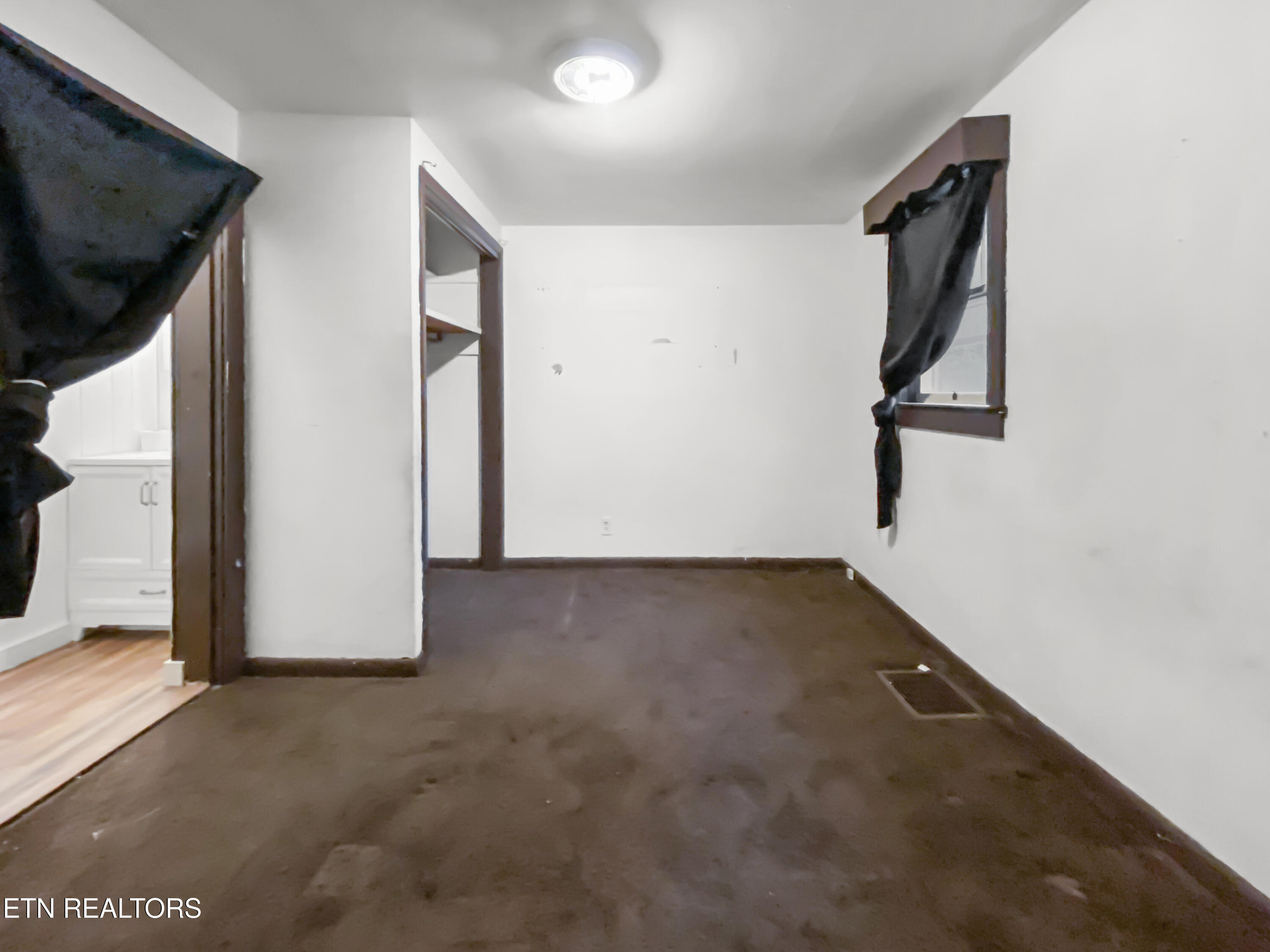 503 E Prospect St, LaFollette