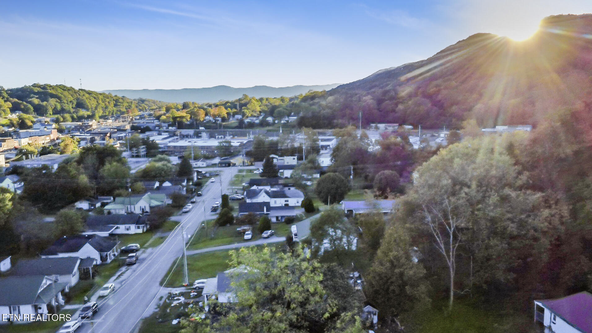 503 E Prospect St, LaFollette