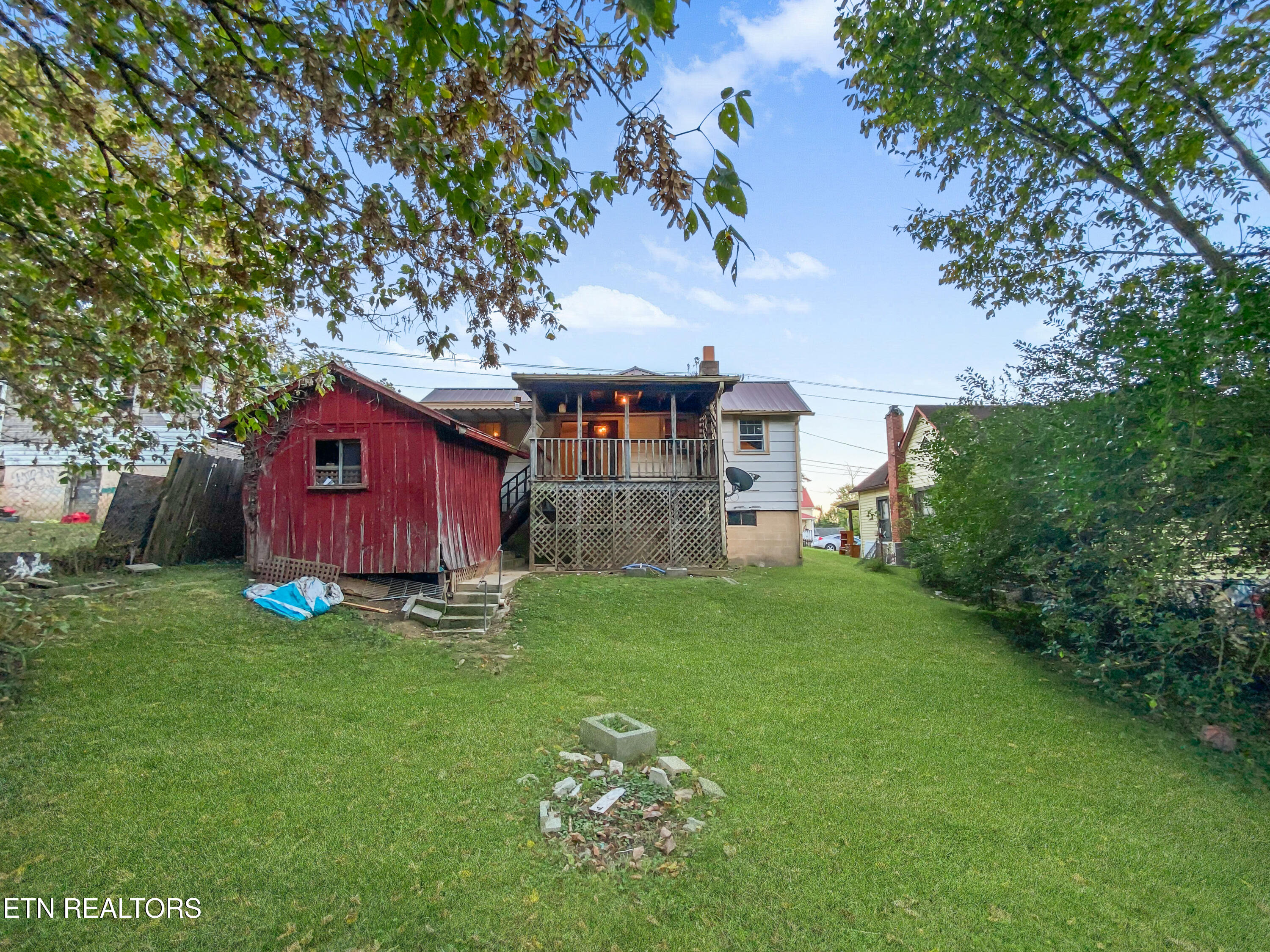 503 E Prospect St, LaFollette