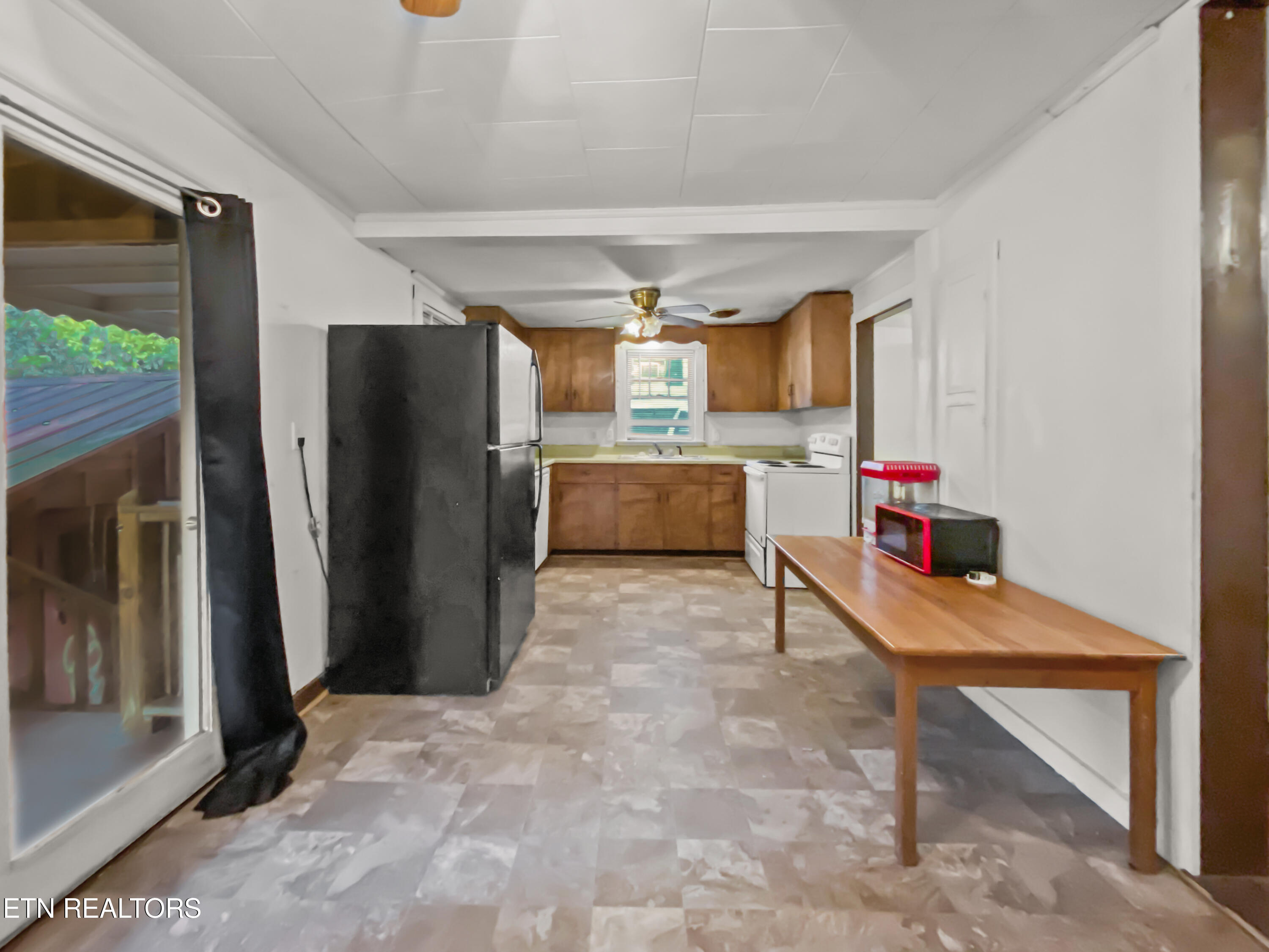 503 E Prospect St, LaFollette