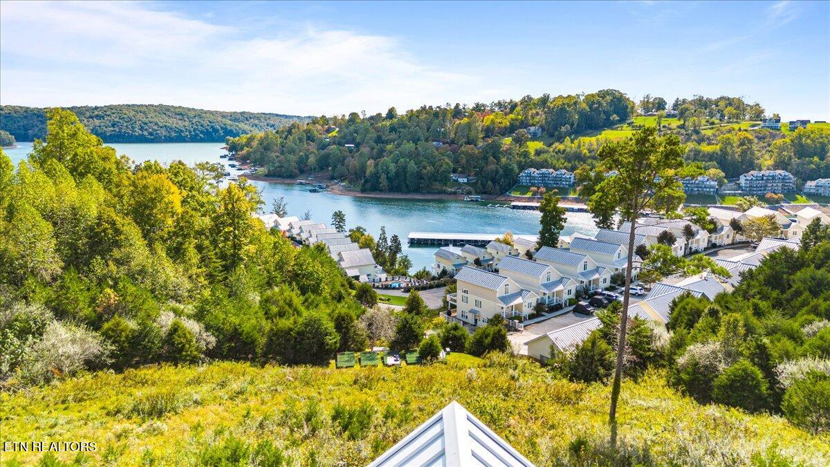 150 E Harbor View Lane, LaFollette