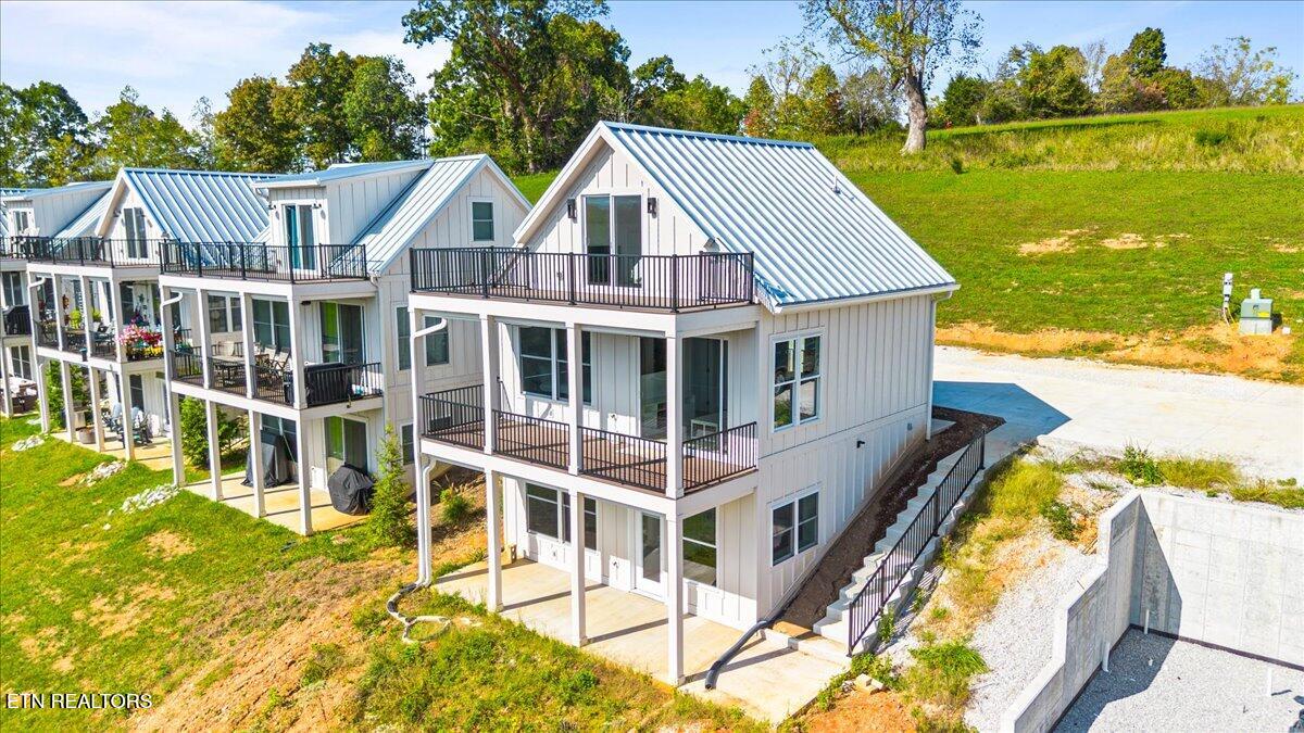 150 E Harbor View Lane, LaFollette