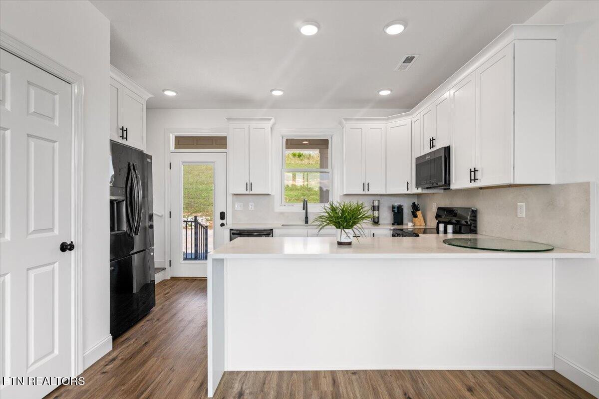 150 E Harbor View Lane, LaFollette