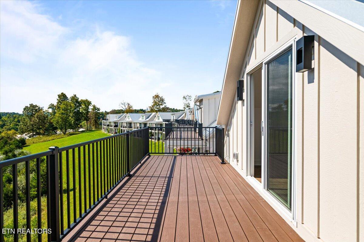 150 E Harbor View Lane, LaFollette