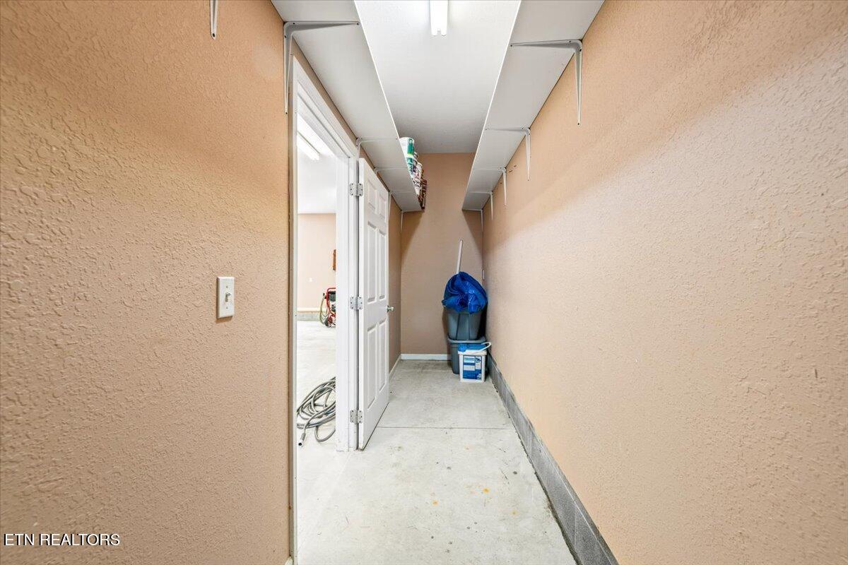 114 Myrtle Vinsant Lane, Jacksboro