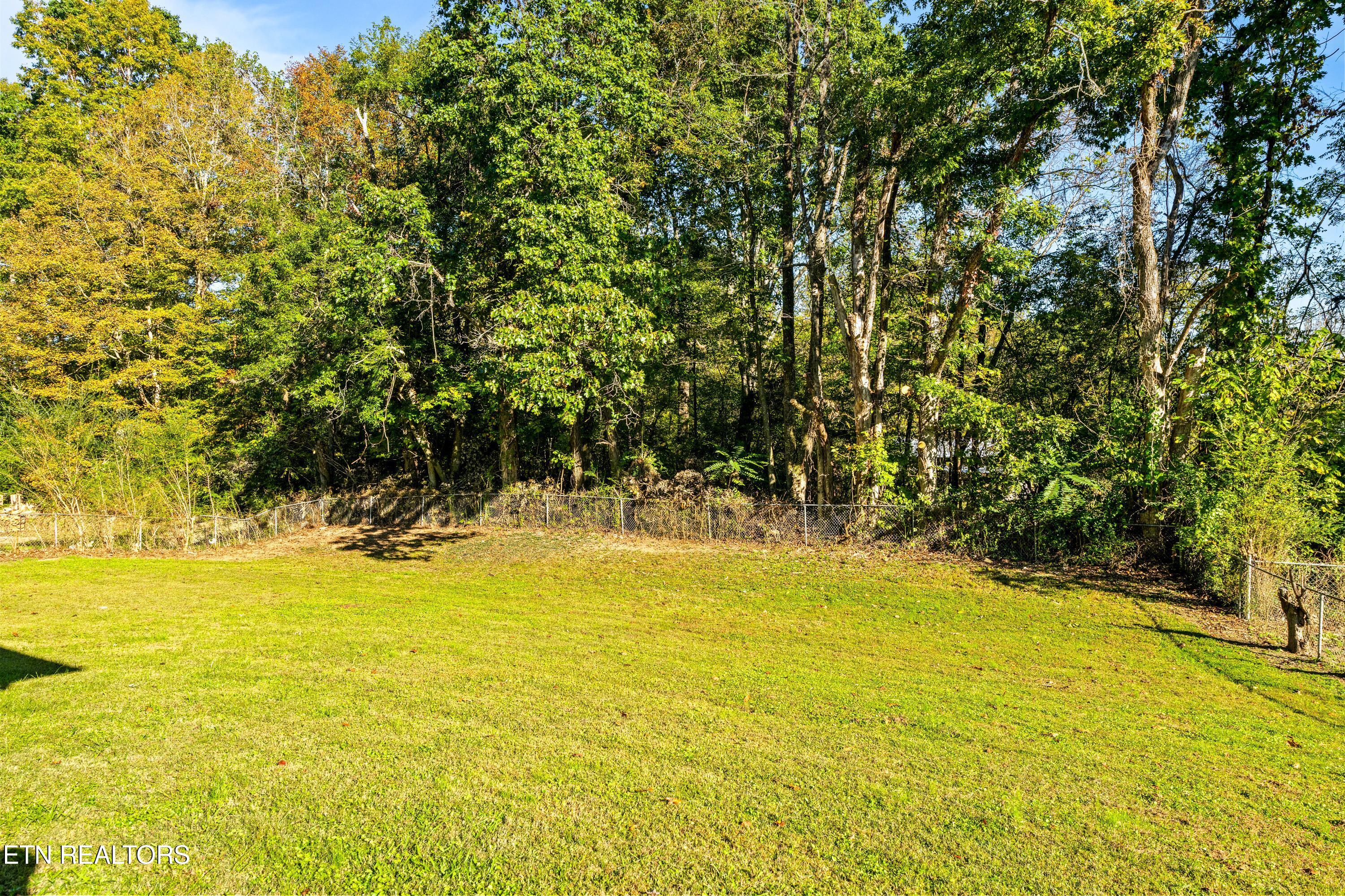 130 Pike Lane, Caryville