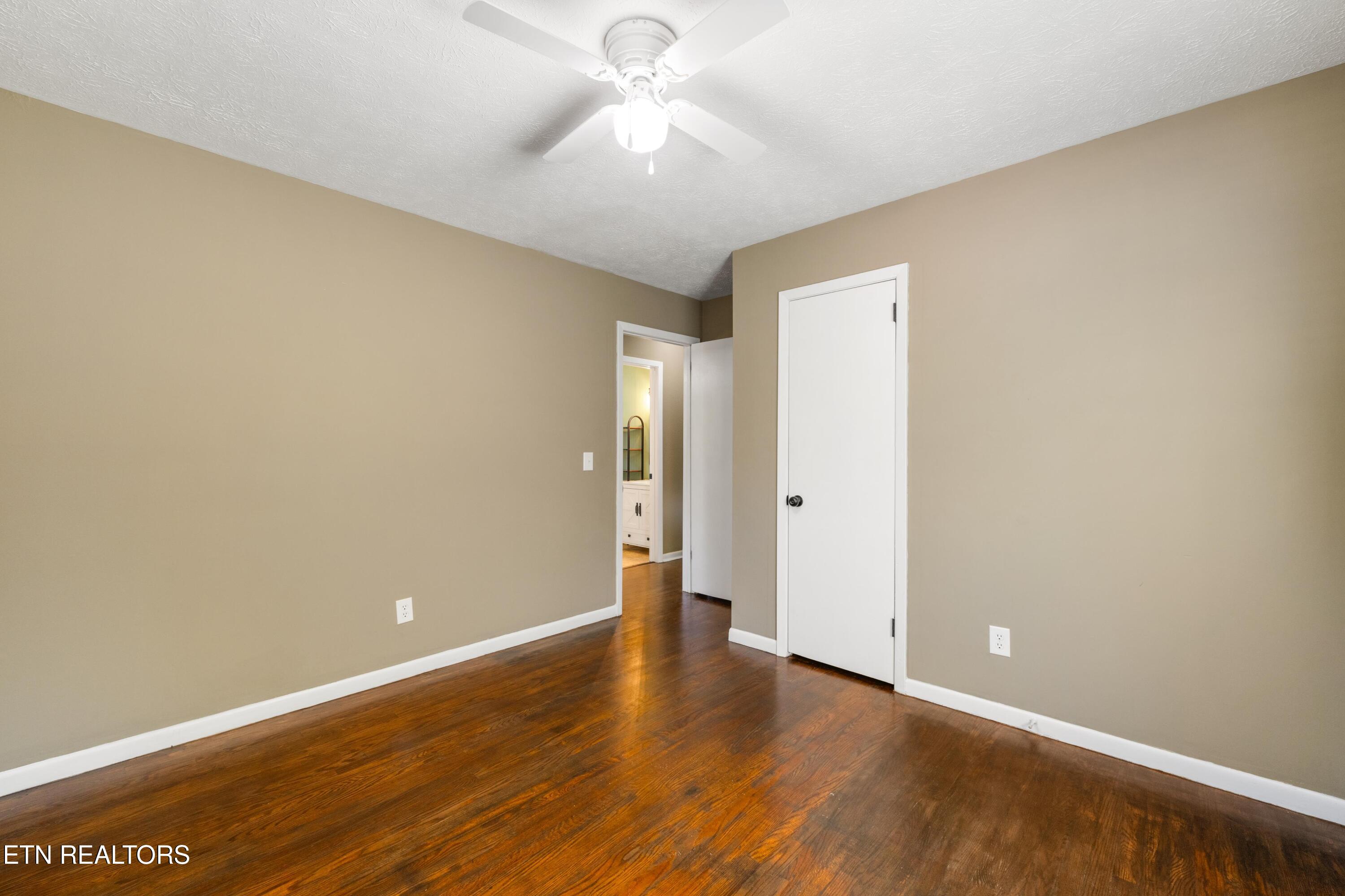 130 Pike Lane, Caryville