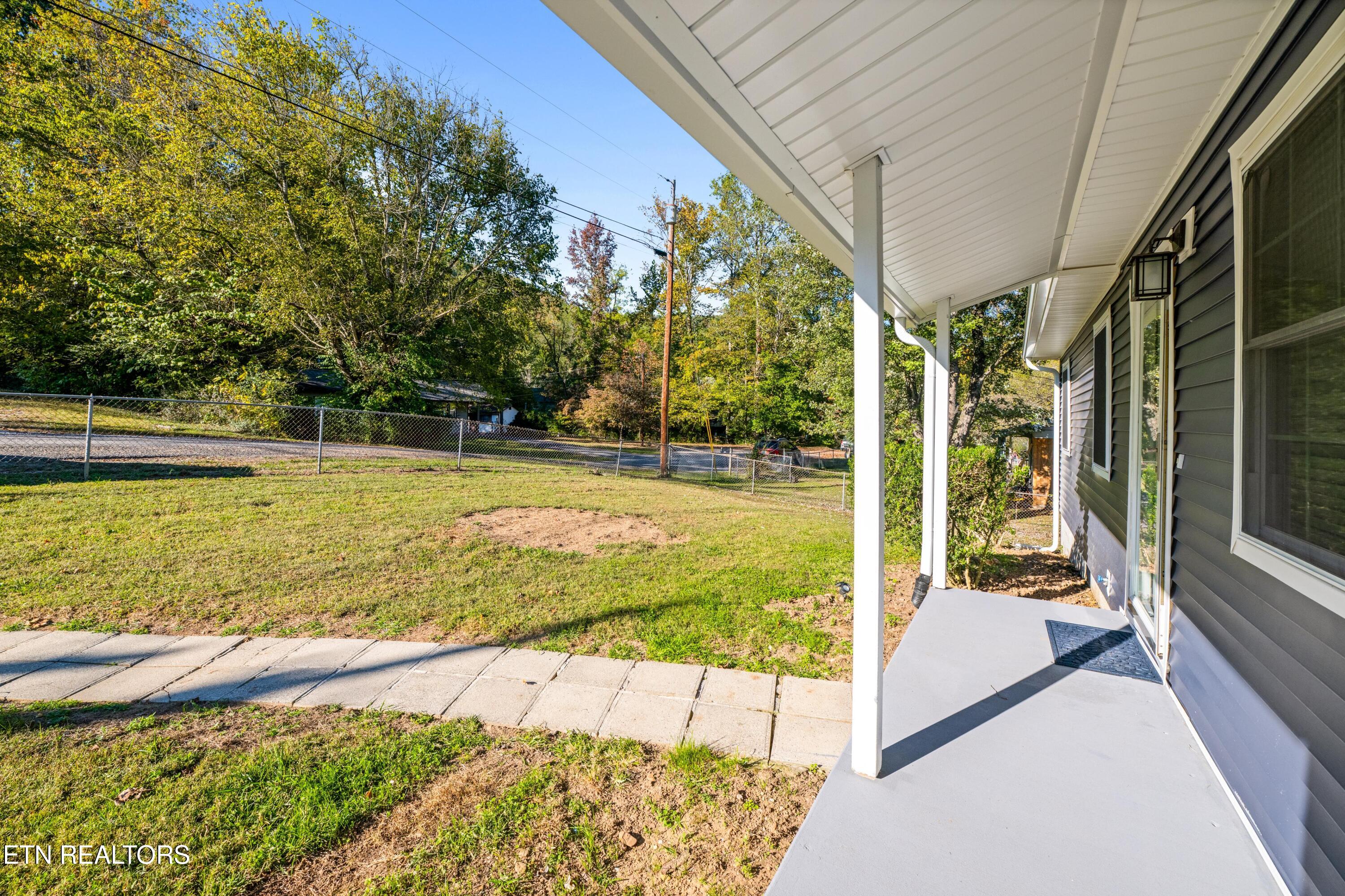 130 Pike Lane, Caryville