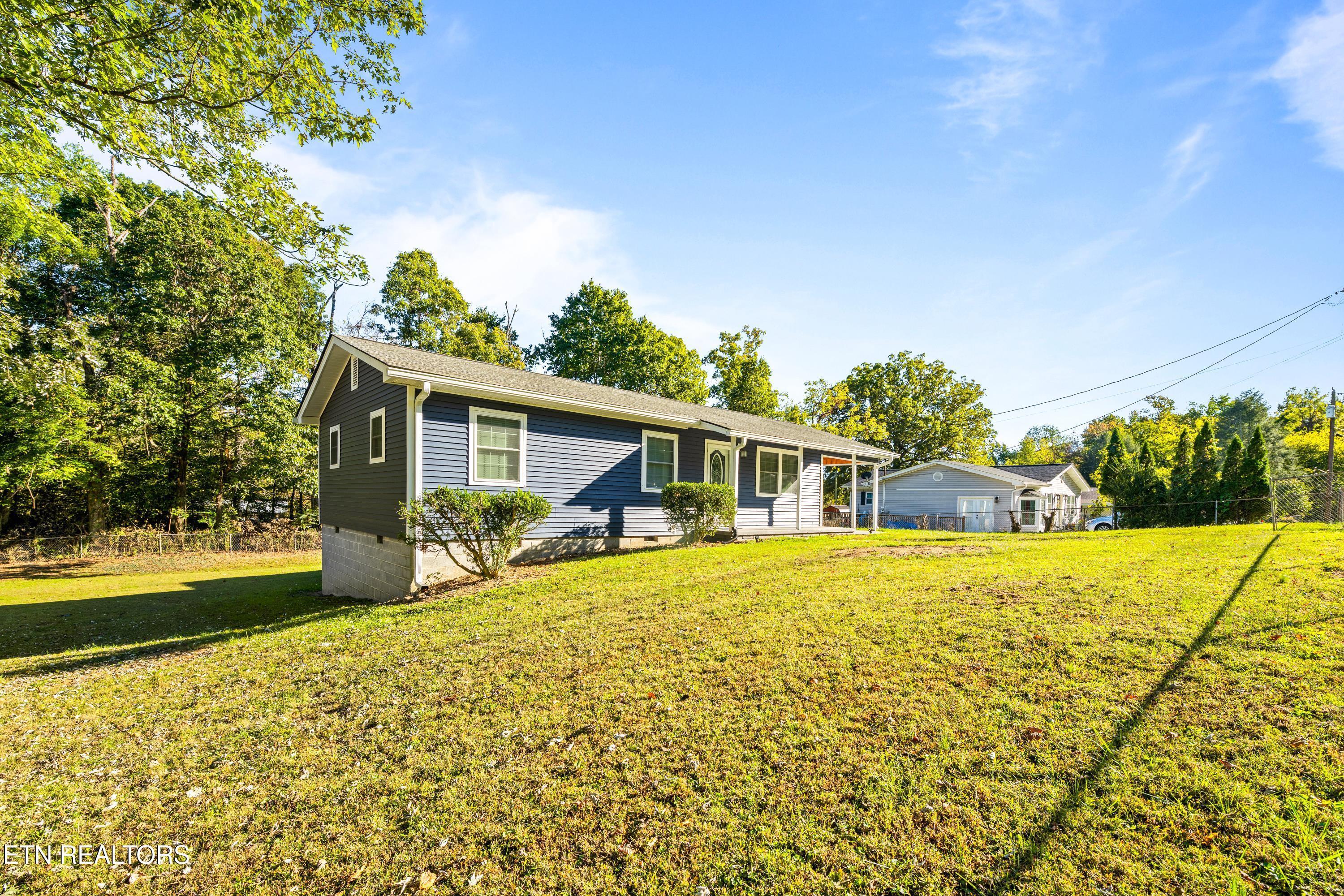 130 Pike Lane, Caryville