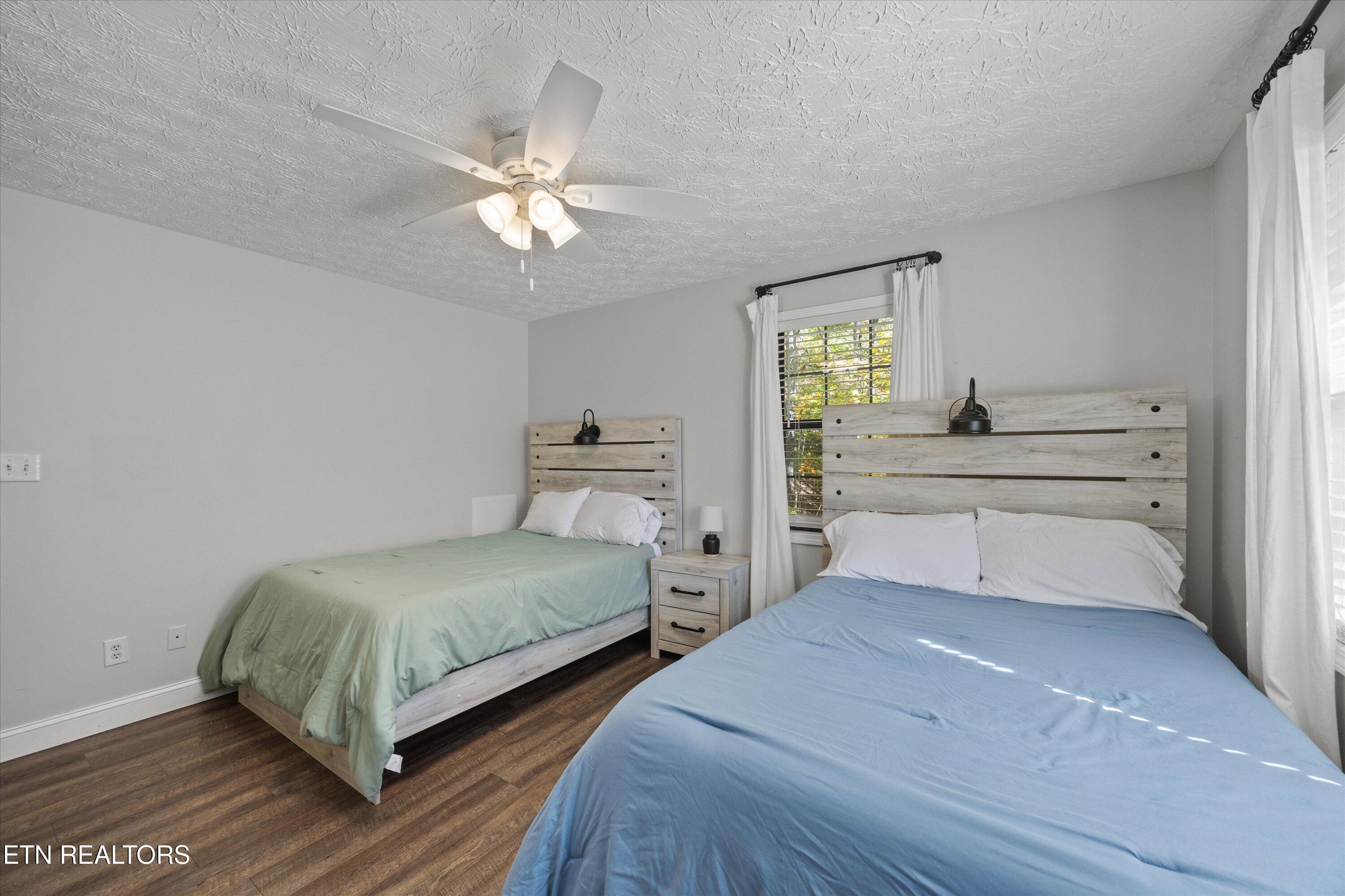 1305 Cove Pointe Rd, LaFollette