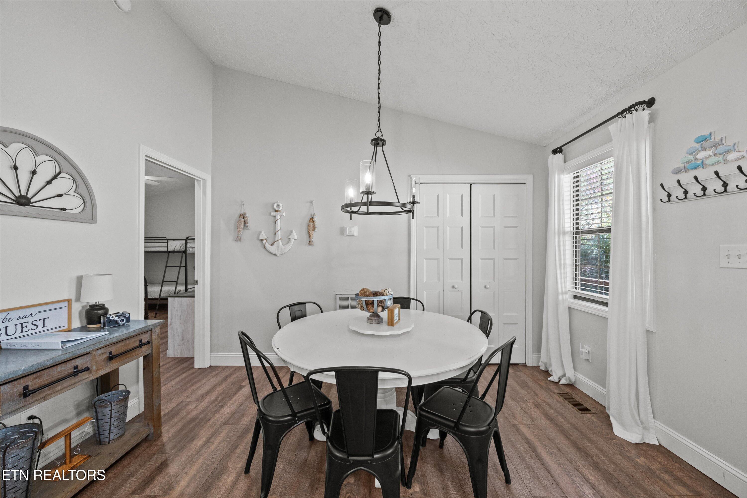 1305 Cove Pointe Rd, LaFollette