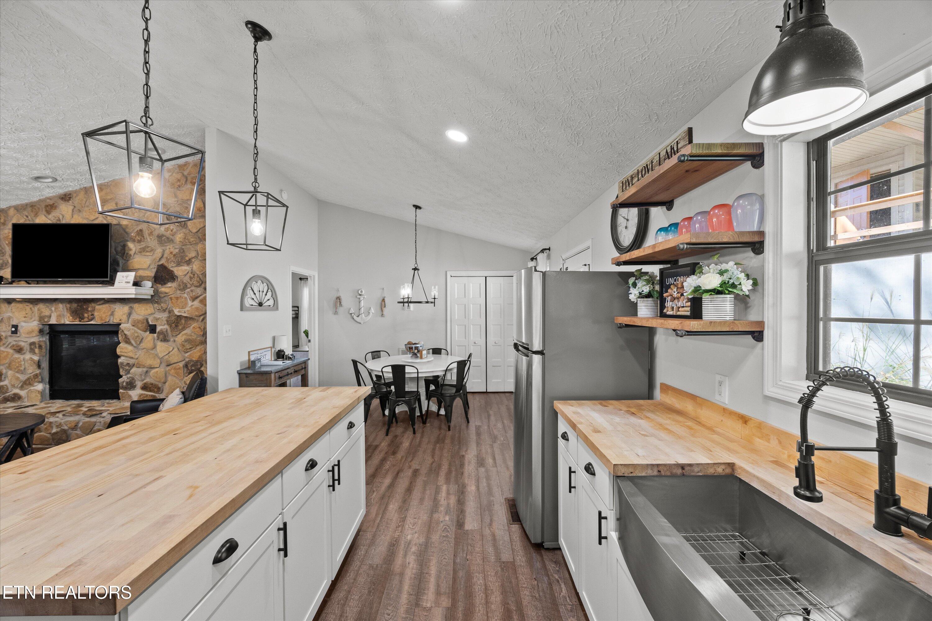1305 Cove Pointe Rd, LaFollette