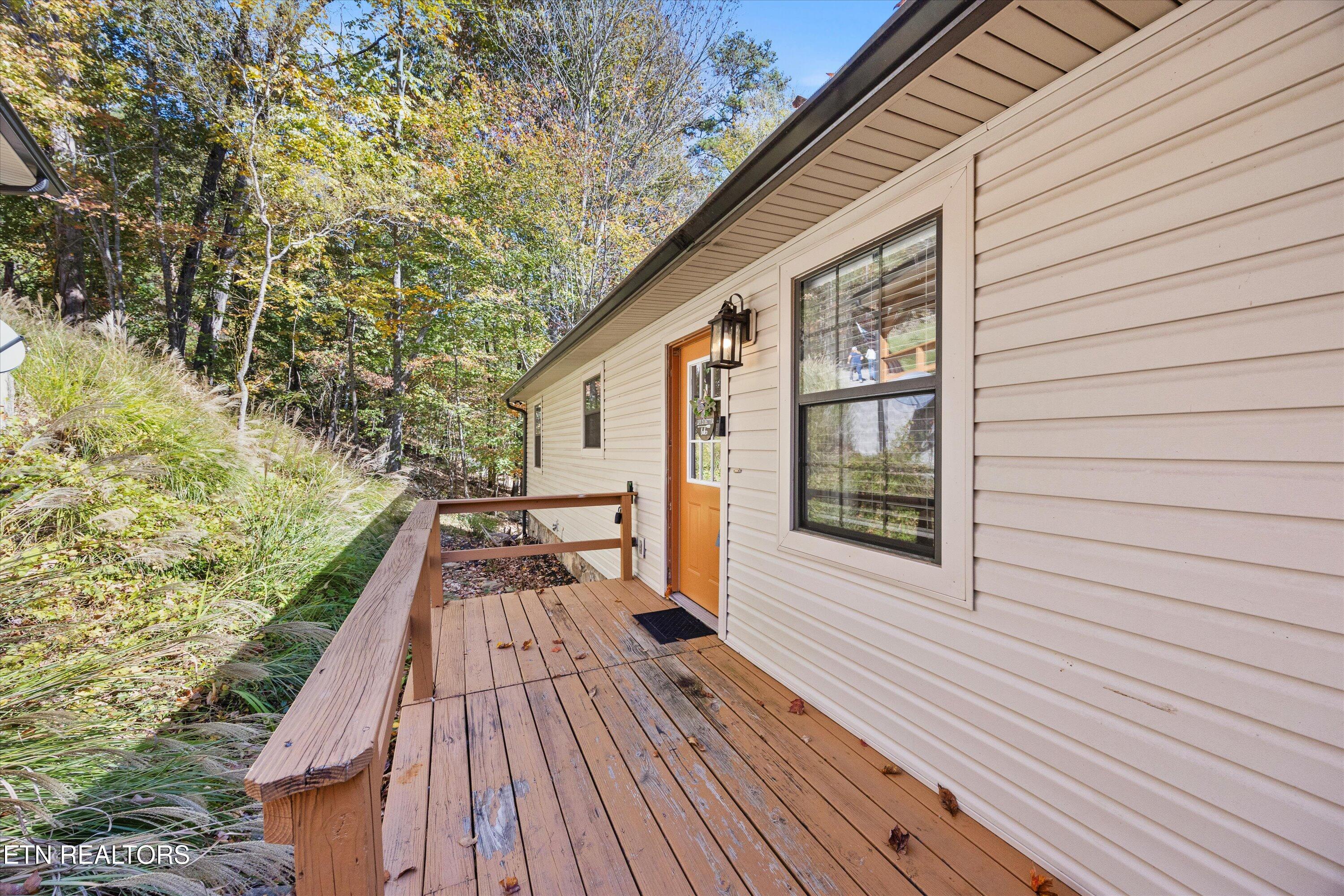 1305 Cove Pointe Rd, LaFollette