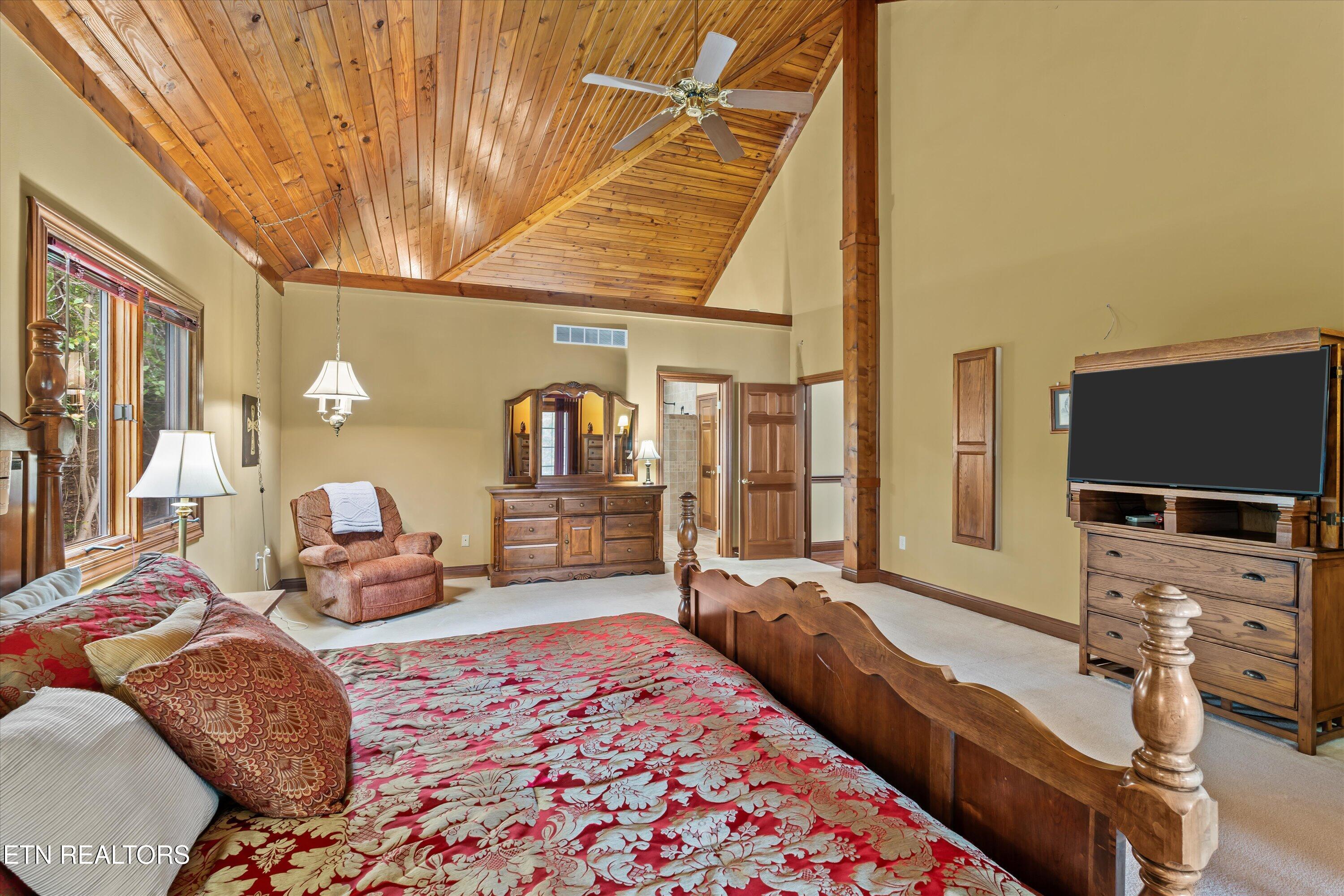 489 Fox Lake Lane, LaFollette