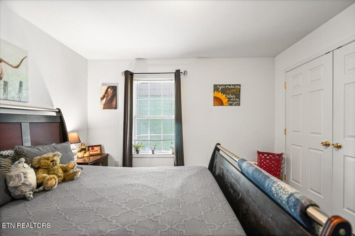 115 Sam William Lane