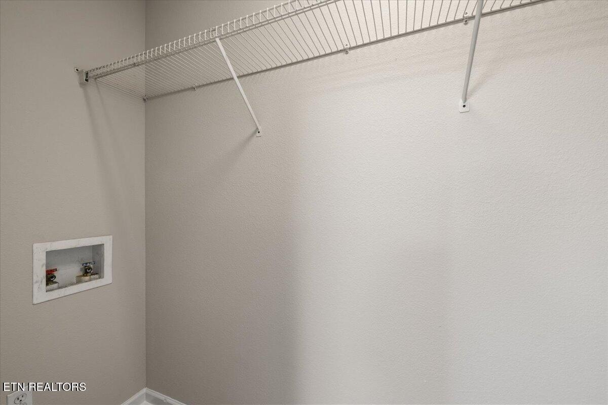 115 Sam William Lane