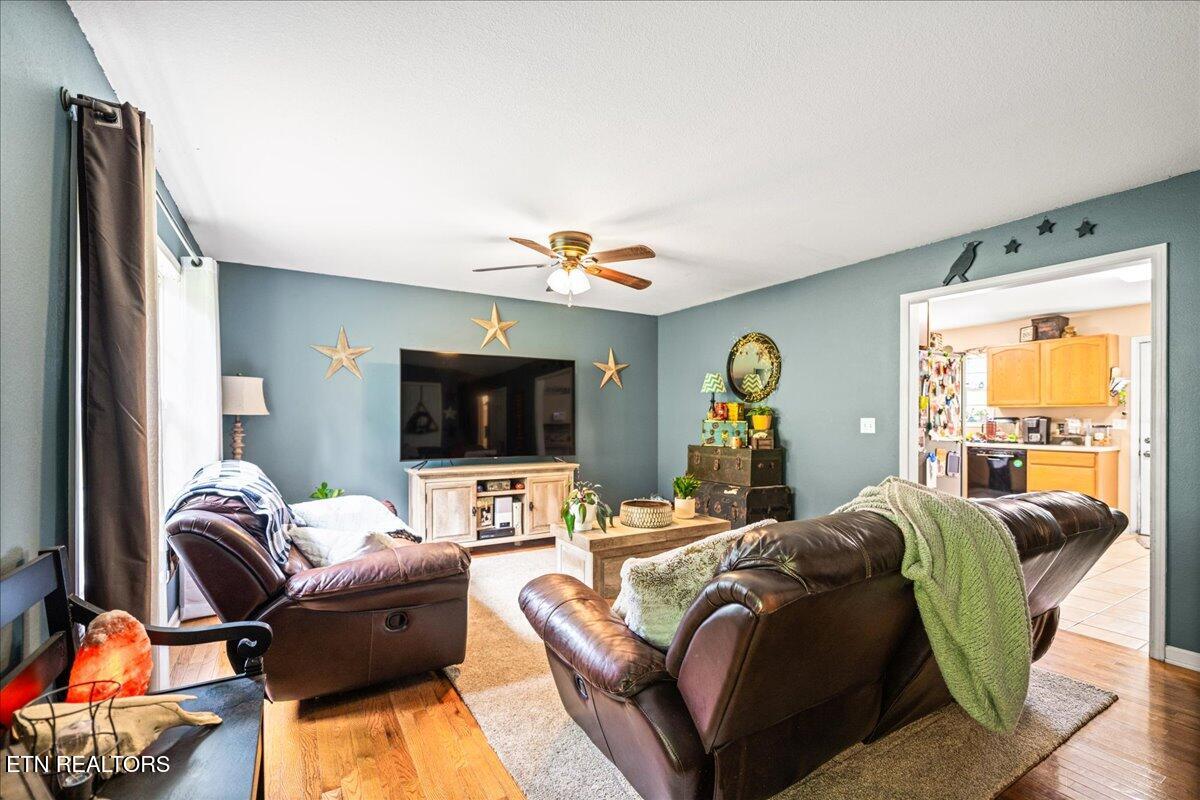 115 Sam William Lane