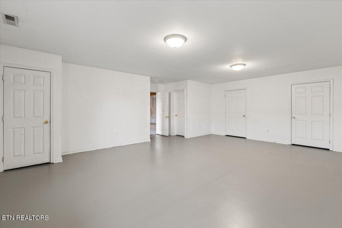 115 Sam William Lane