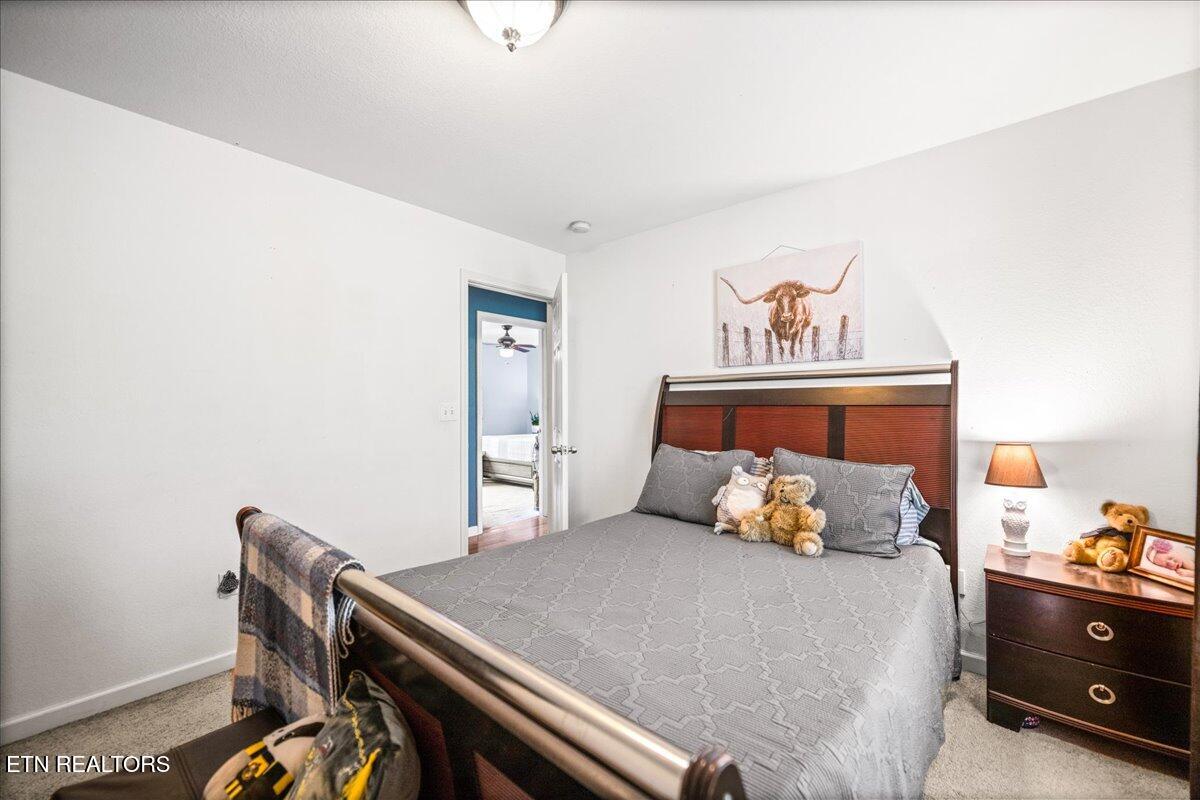 115 Sam William Lane