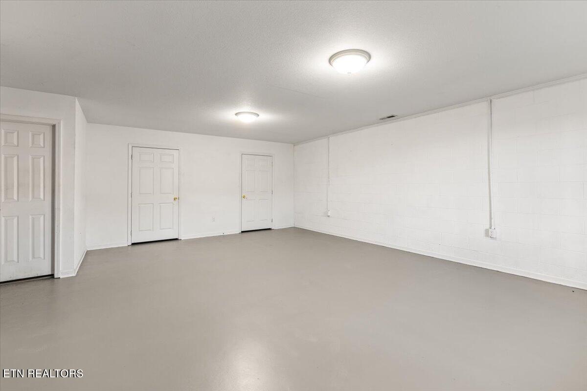 115 Sam William Lane