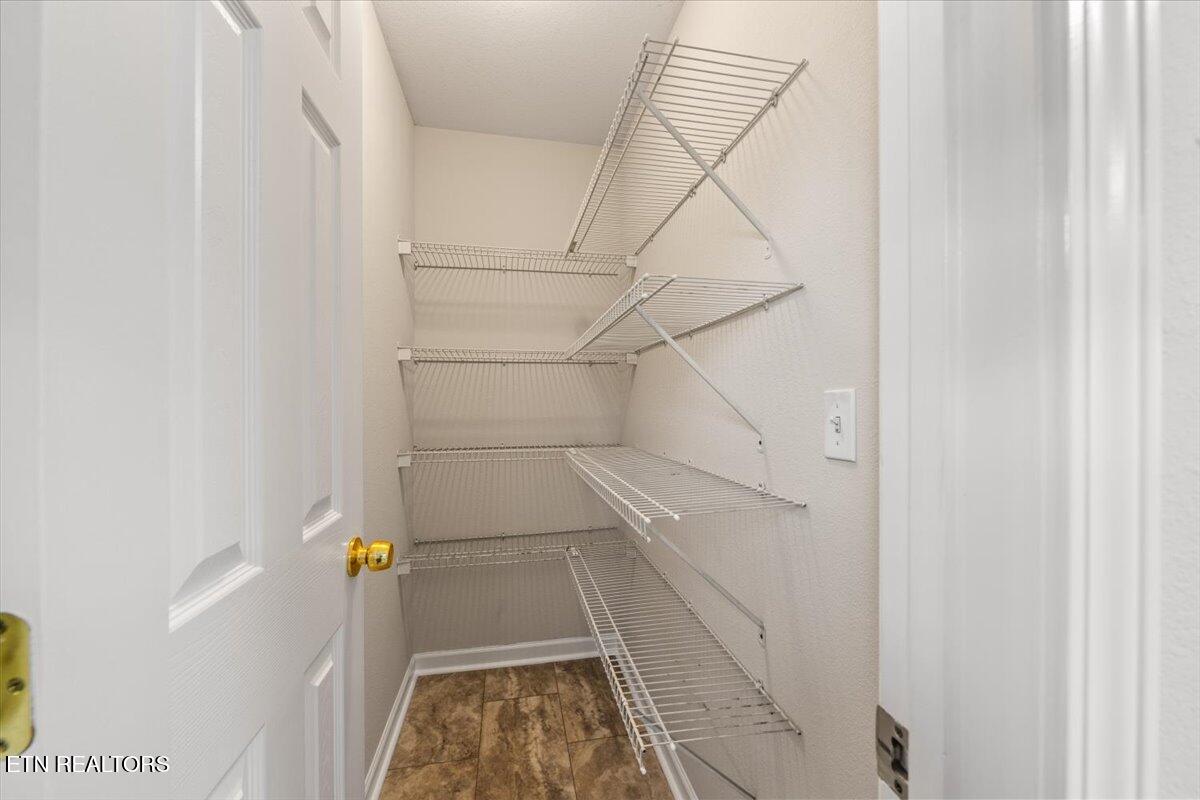 115 Sam William Lane