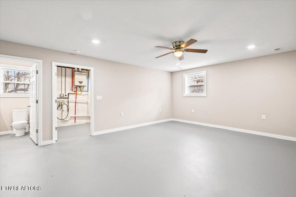 111 Jessica Lane, LaFollette