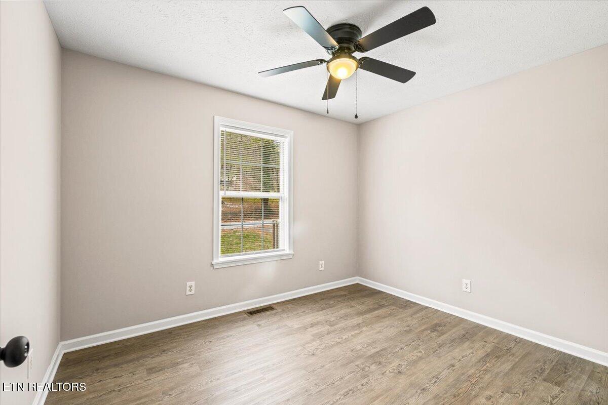 111 Jessica Lane, LaFollette