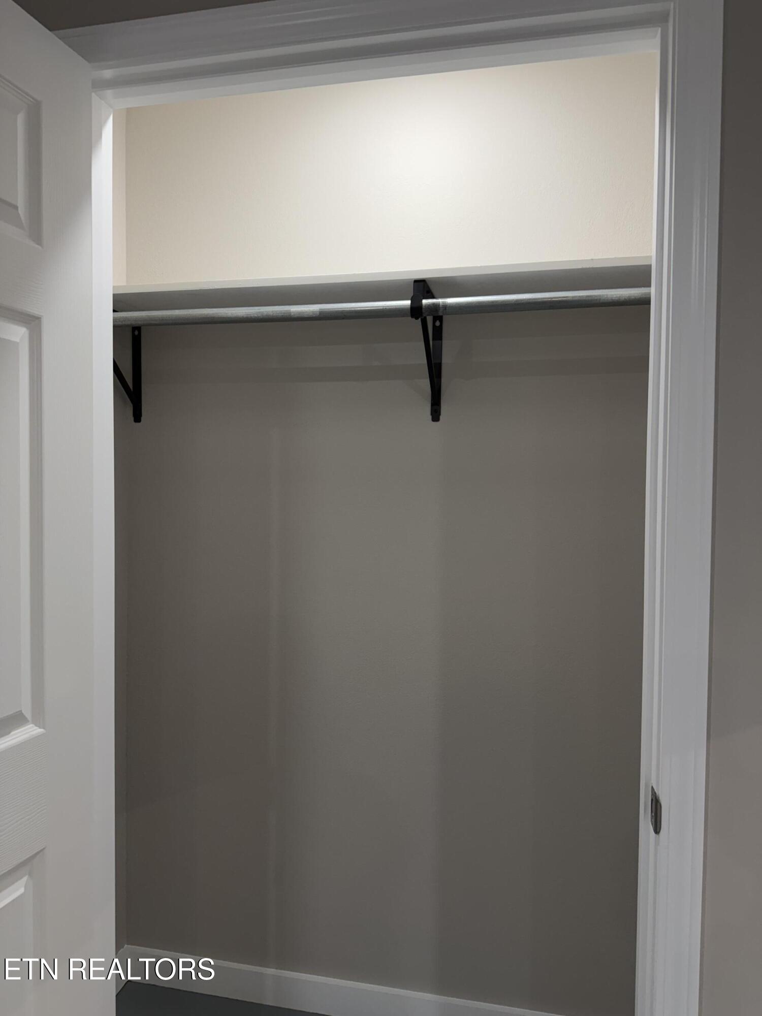 111 Jessica Lane, LaFollette