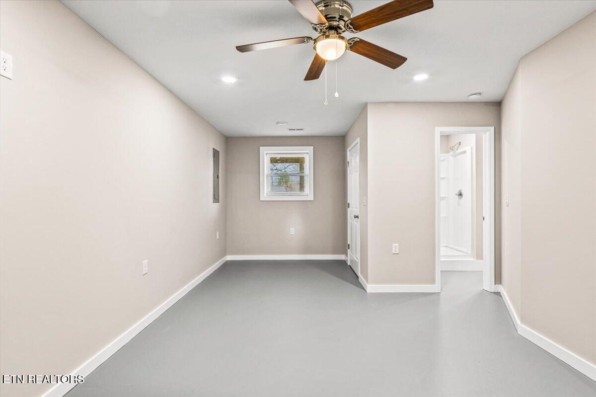 111 Jessica Lane, LaFollette