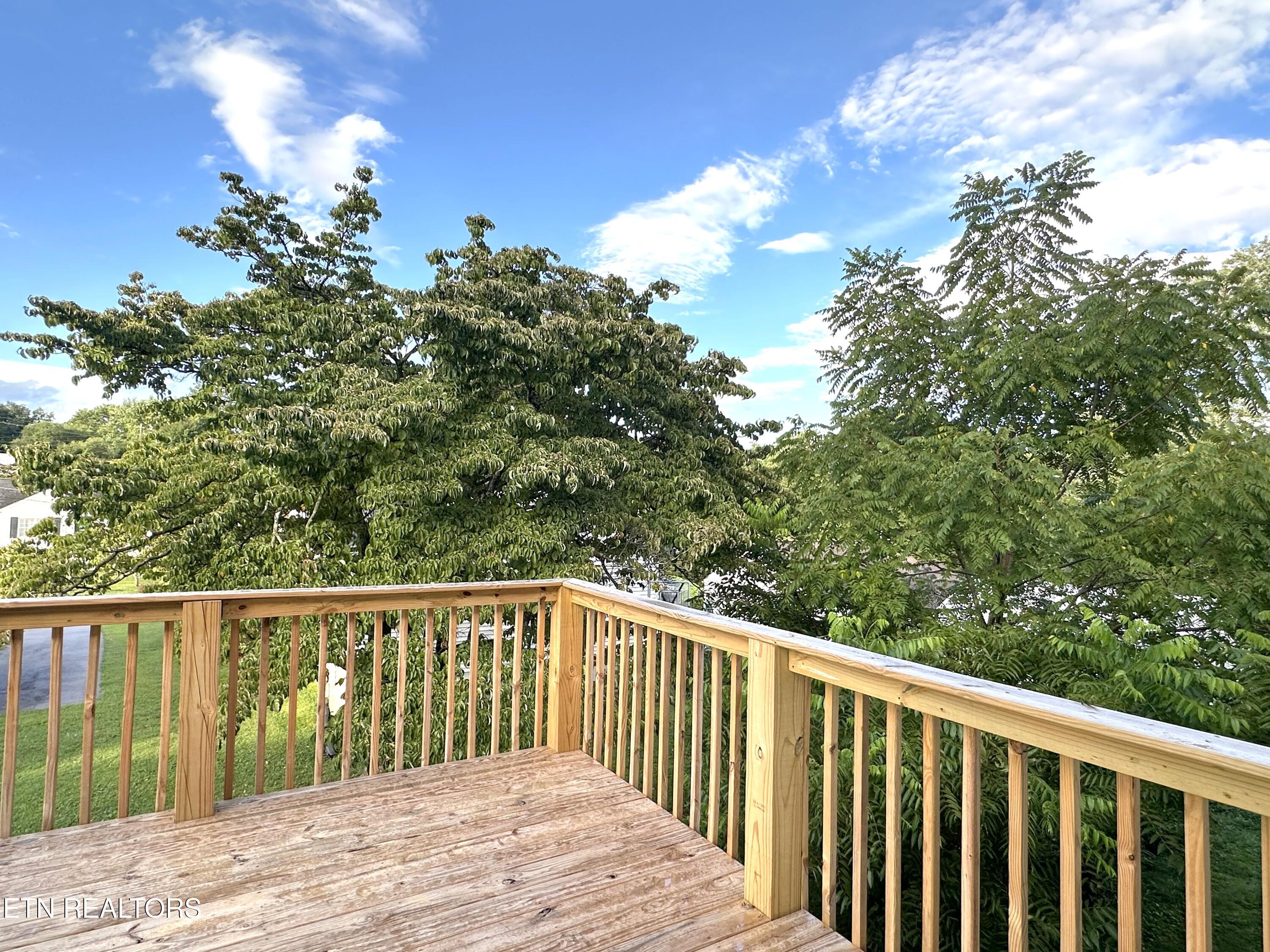 111 Jessica Lane, LaFollette