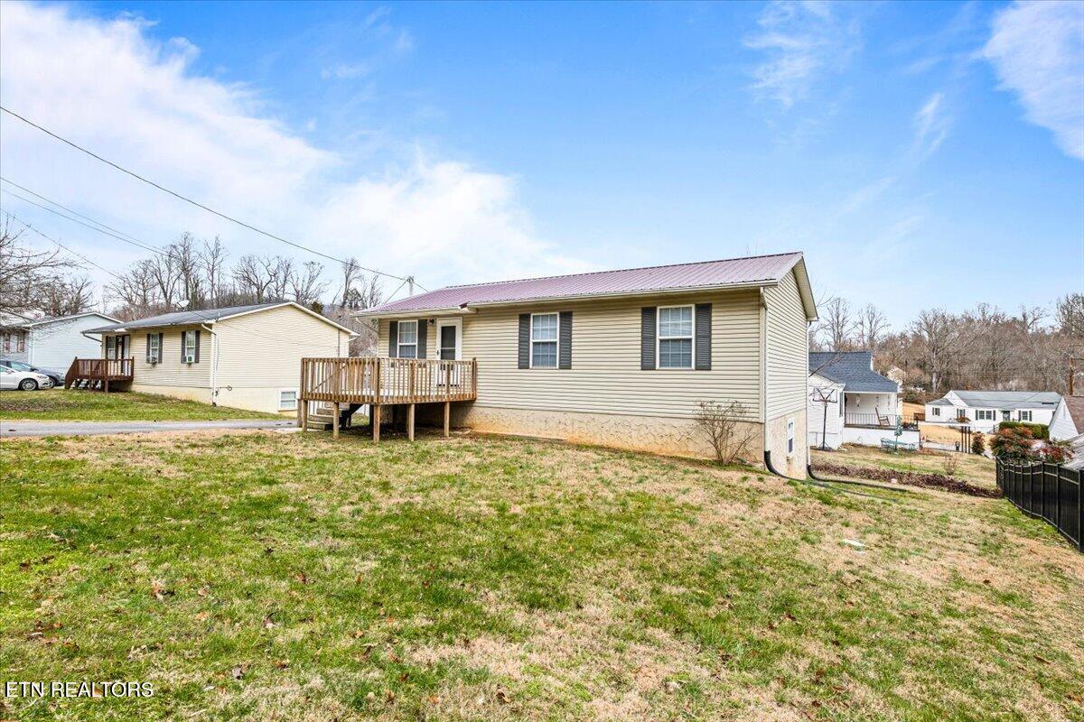 111 Jessica Lane, LaFollette