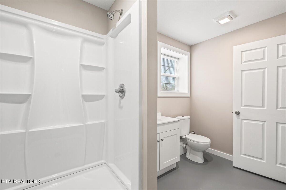 111 Jessica Lane, LaFollette