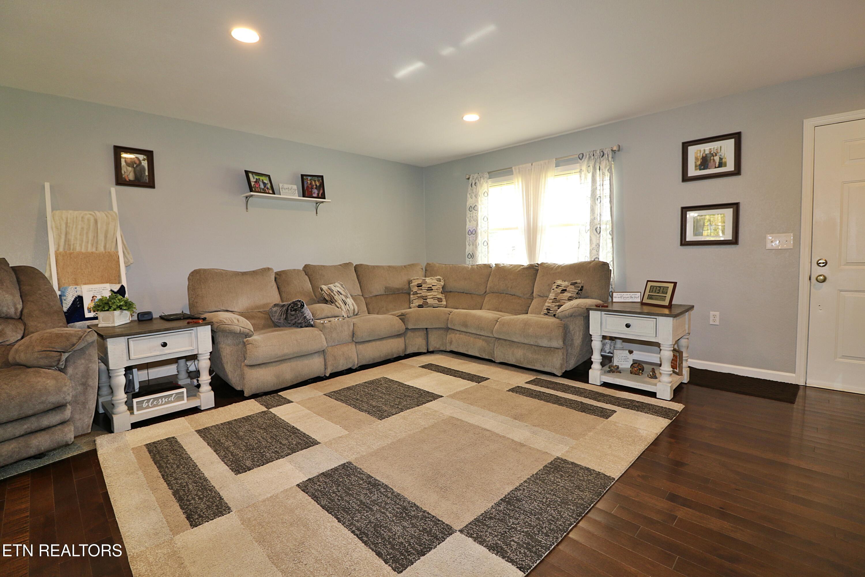 1058 Mountain View Rd