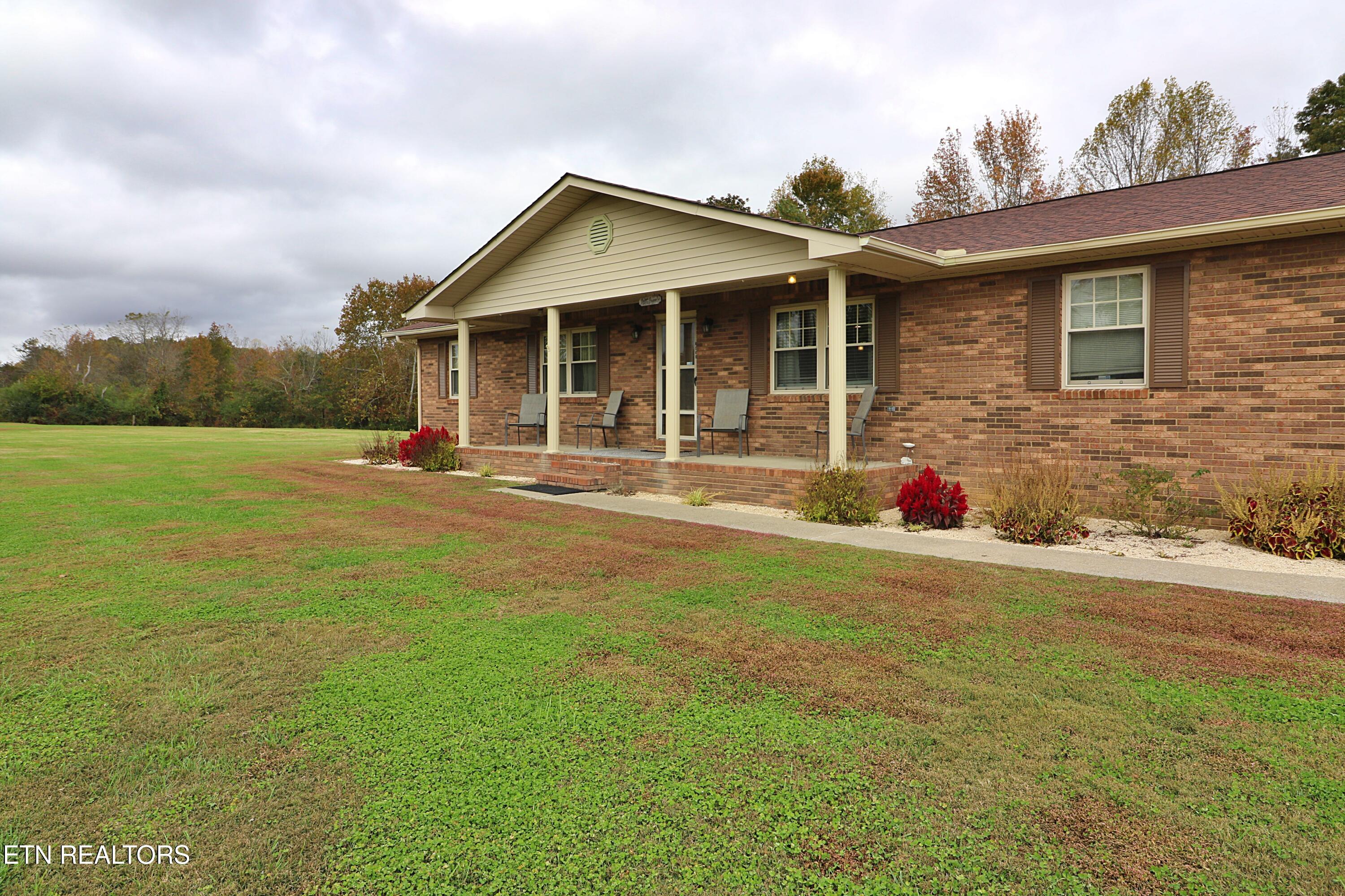 1058 Mountain View Rd