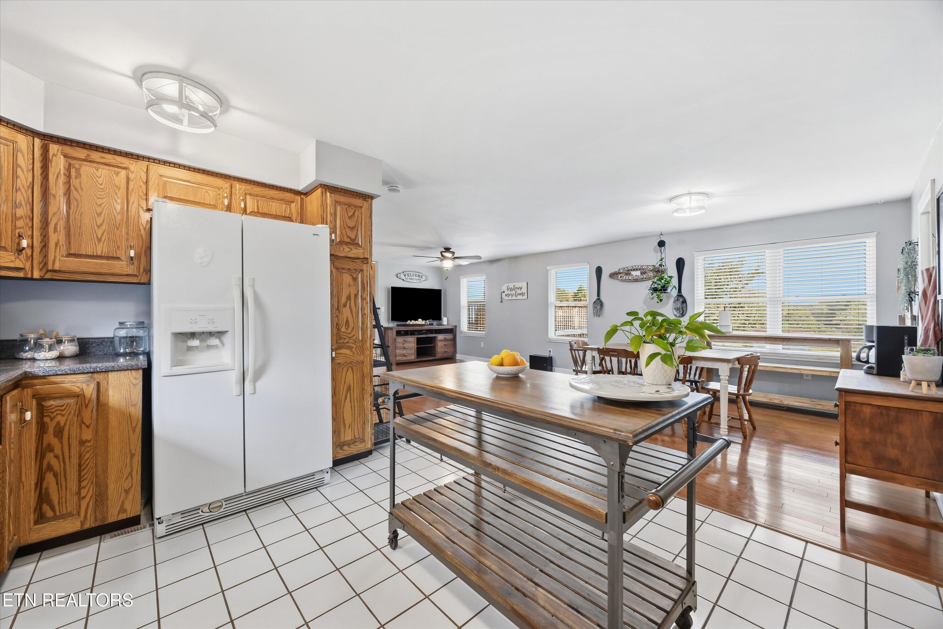 288 Forks Grove Rd, LaFollette