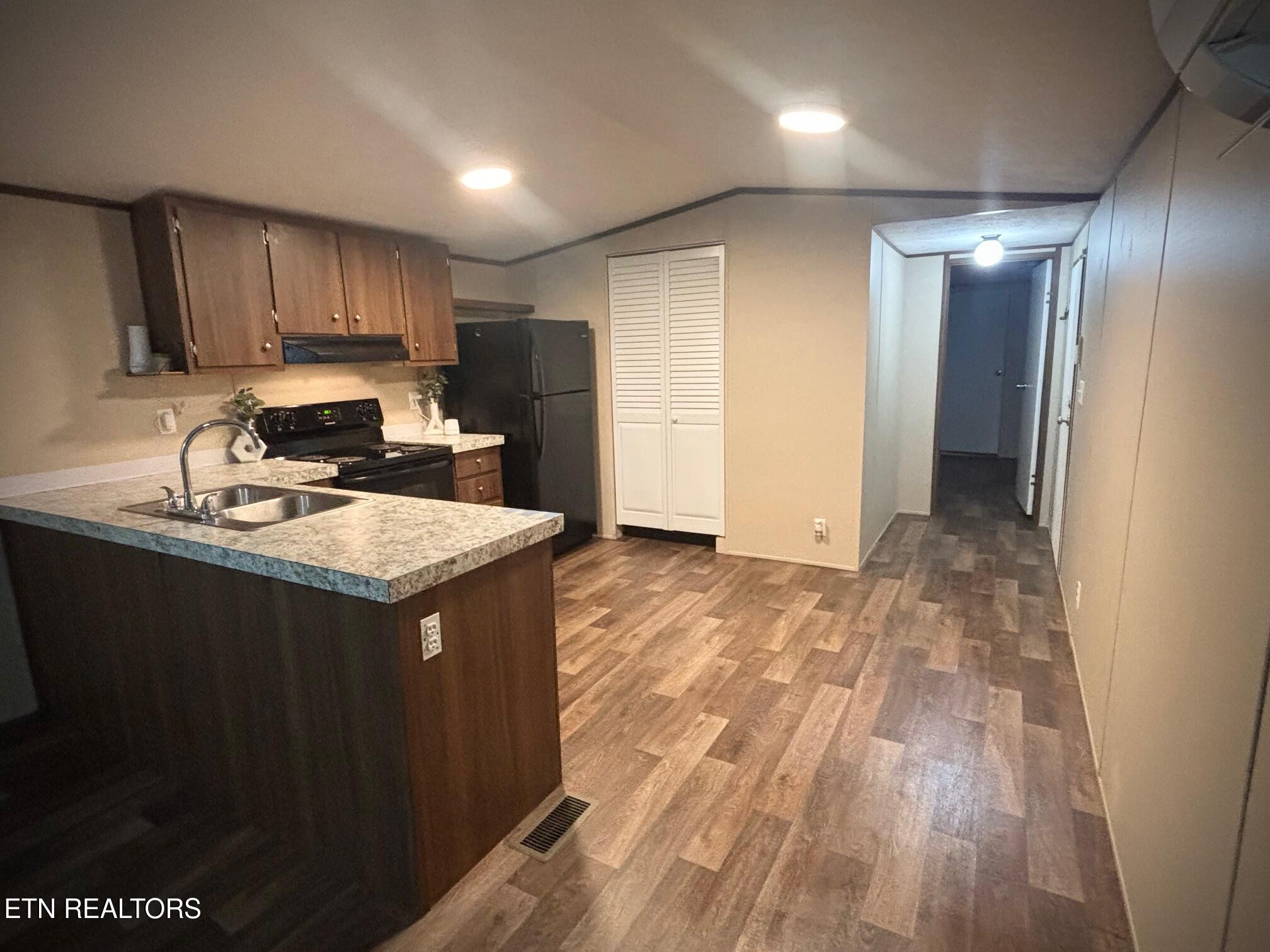 480 Water St 1 Acre Land