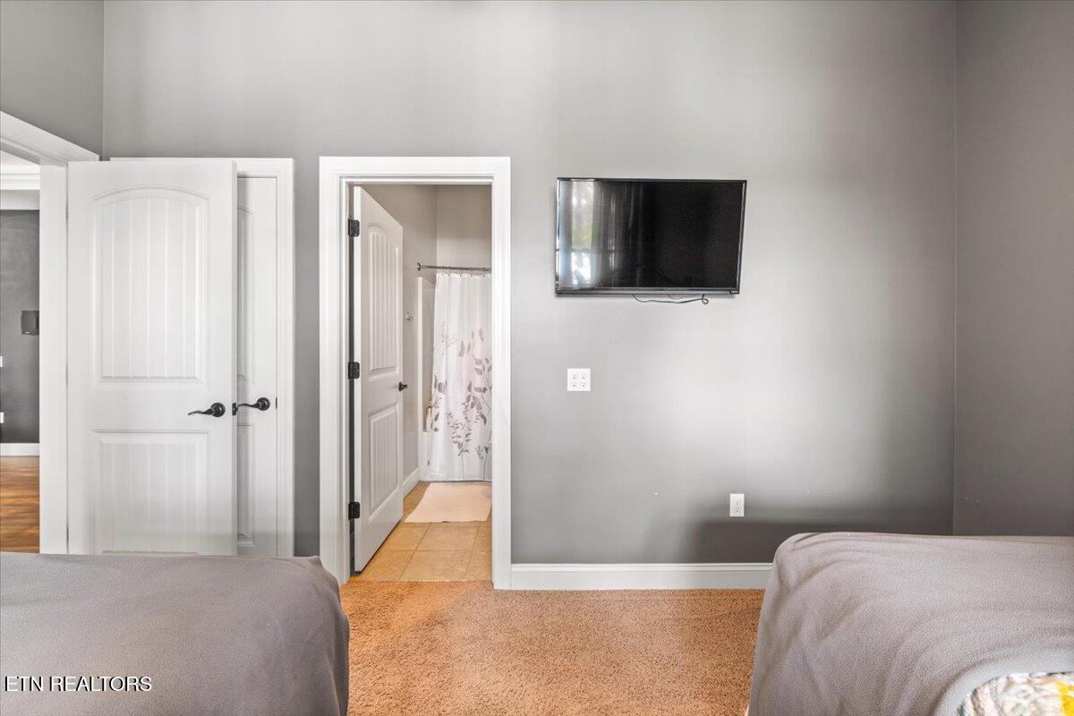 493 Bankwood Lane, LaFollette